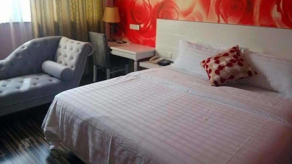 New Zhongxun Business Hotel Yueyang Εξωτερικό φωτογραφία